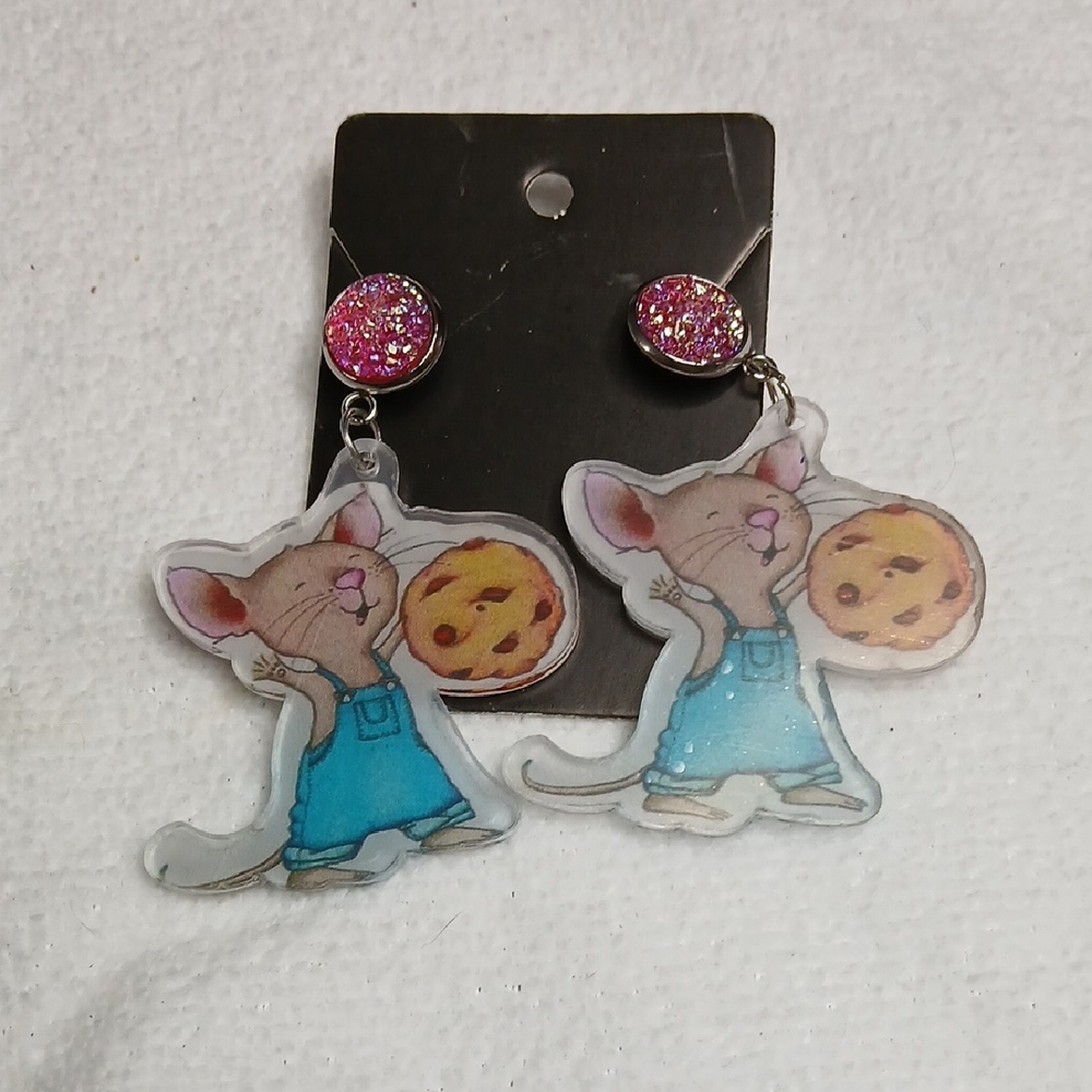 "If You Give a Mouse A Cookie" with Pink Crystal Post Earrings